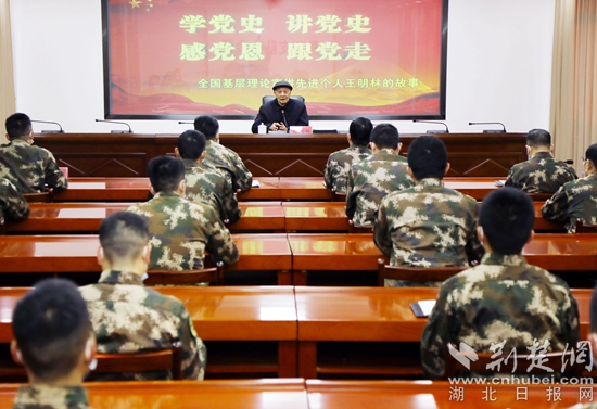 1授課現場   武三斌 攝.jpg