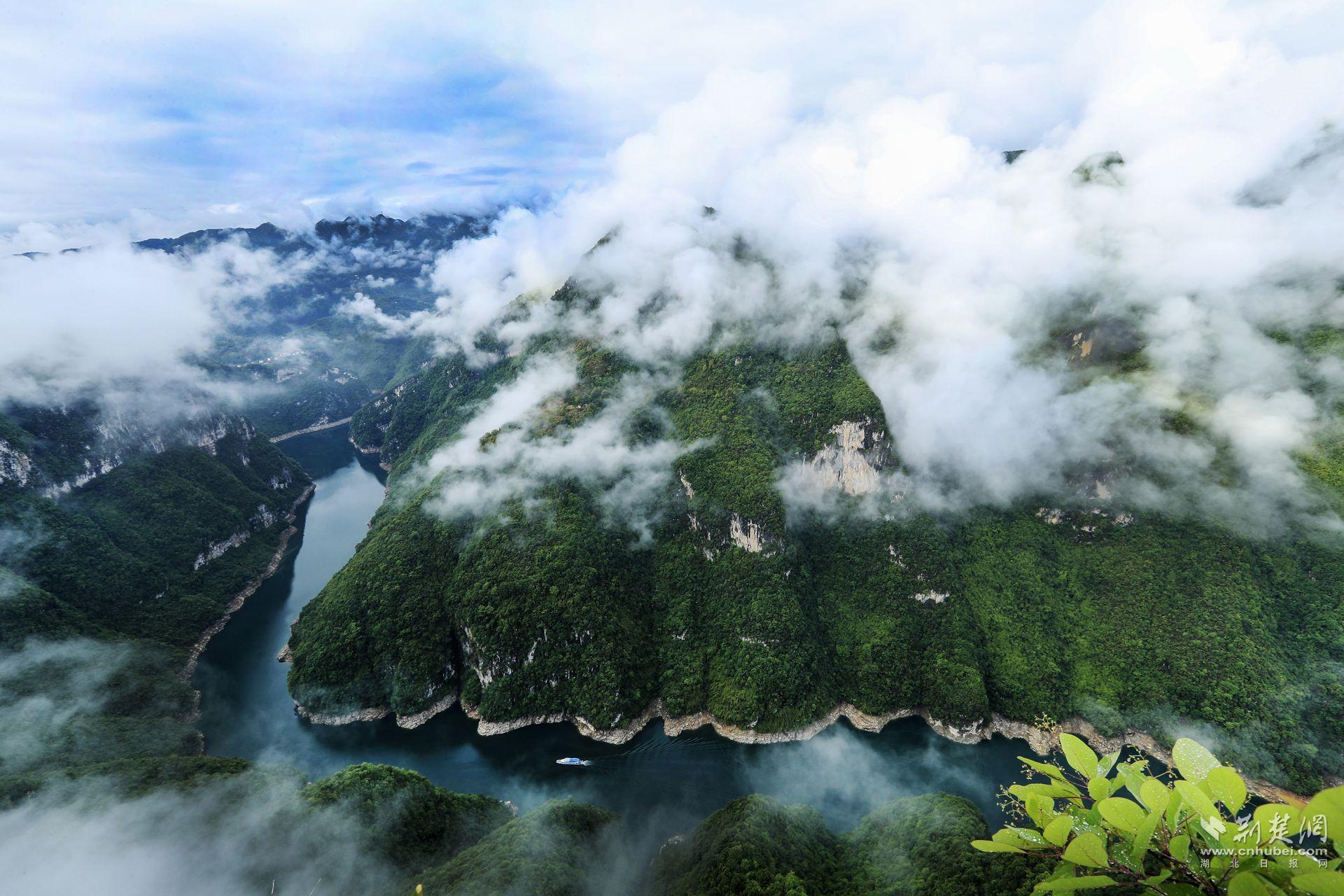 神農(nóng)溪 譚春魁 攝.jpg.jpg