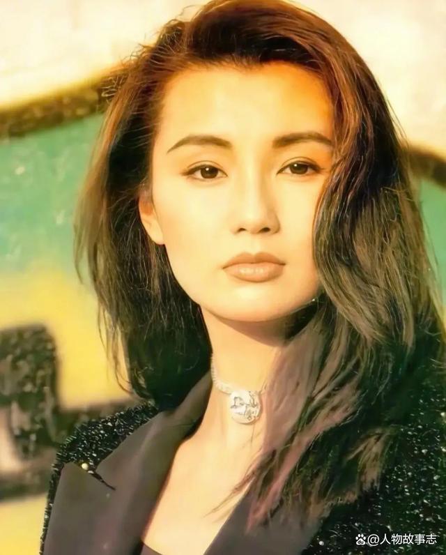 港澳女明星的獨(dú)特小巷之旅，繁華背后的隱秘小店揭秘
