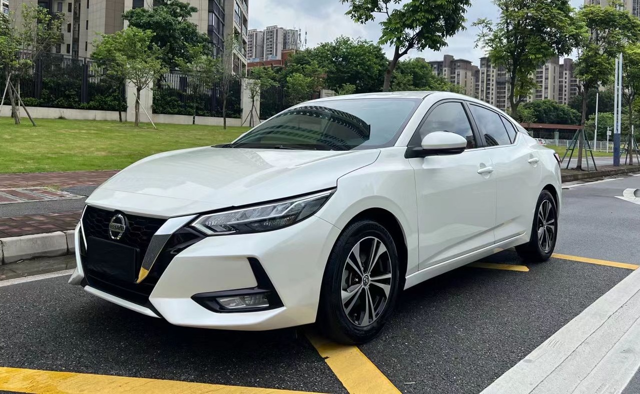 最新款日產(chǎn)軒逸，潮流引領的家用轎車新標桿