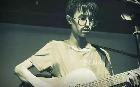 最新流行歌曲與力量的融合，變化、學(xué)習(xí)與自信的力量之歌